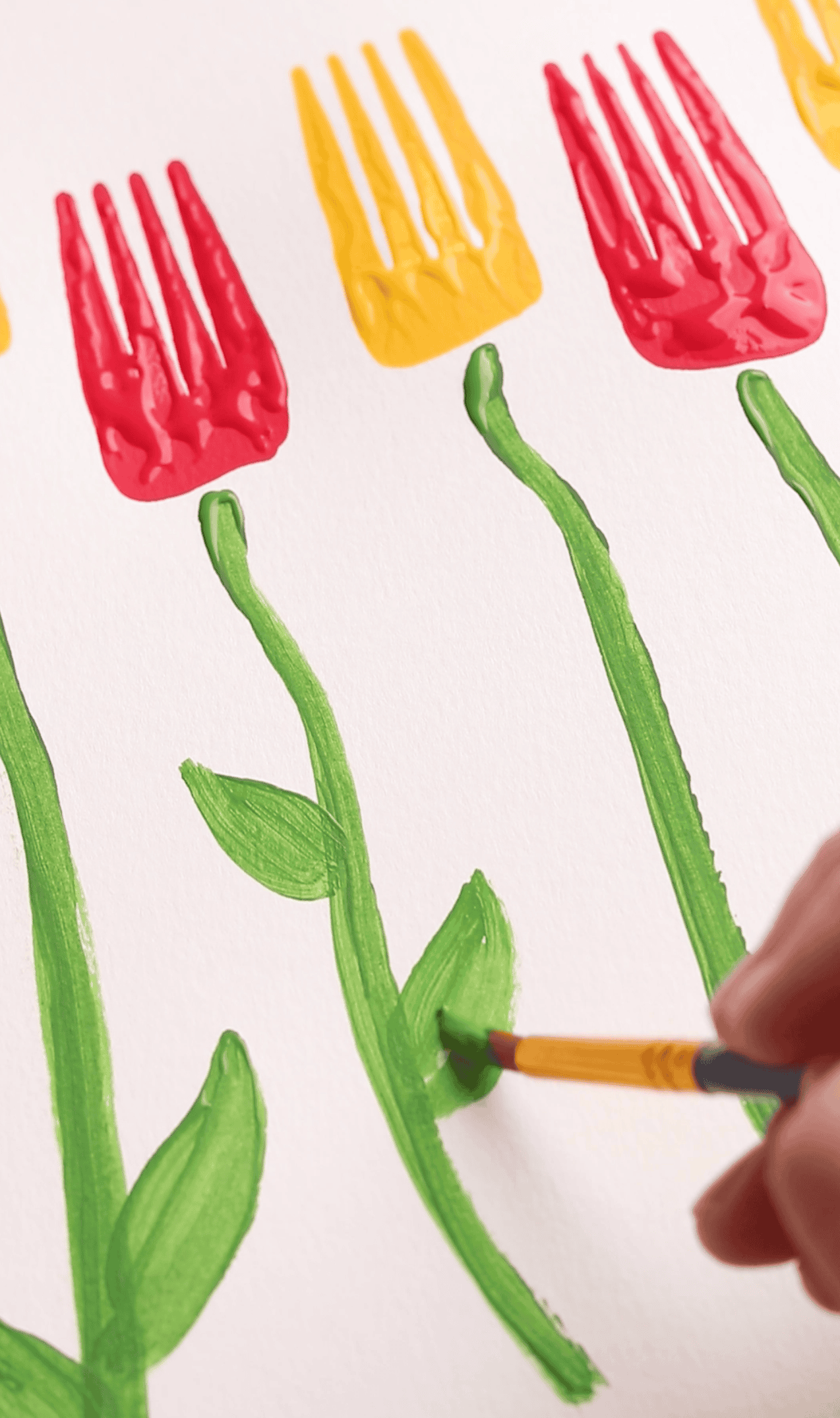 Fork painting tulips